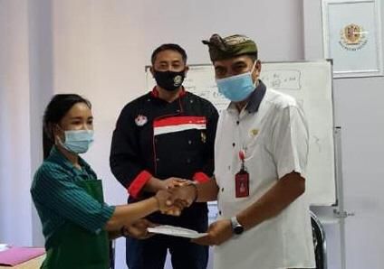 podiumnews.com-Dinaskop Badung Gelar Pelatihan Barista, Tata Rias dan Bakery untuk Umum